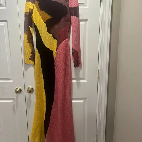 Jax Knit Gown - Picture 3 of 6